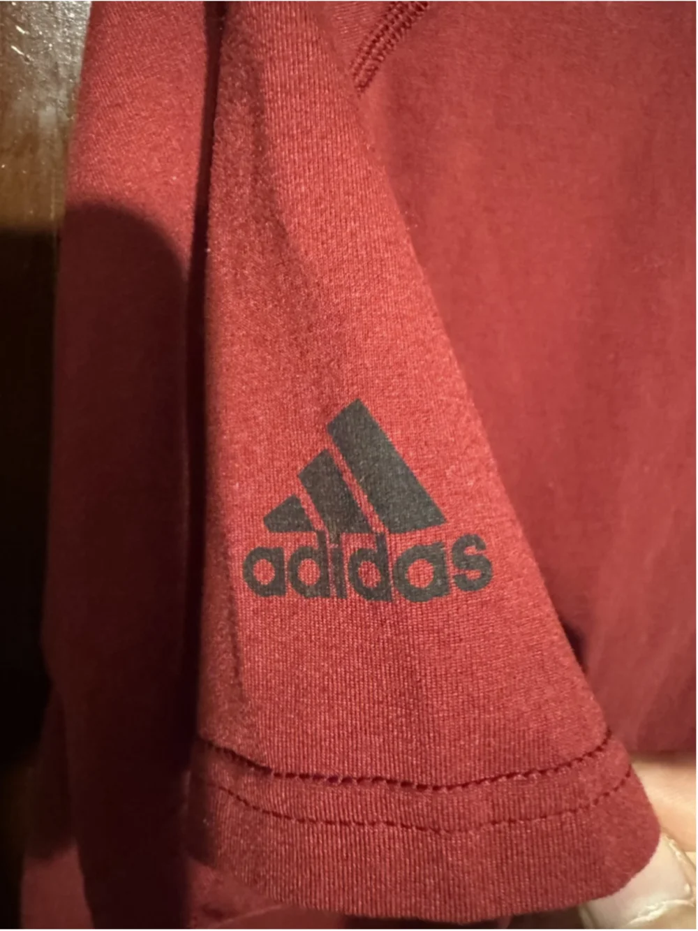 UMass Amherst Minutemen Adidas S/S T-shirt Men M Red